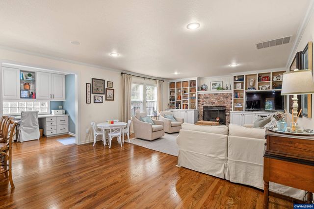 3918 NW Sitka Pl, Corvallis, OR 97330