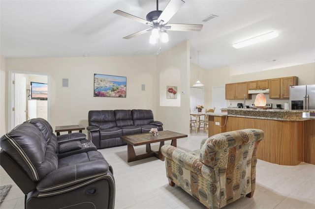 24 PECAN PASS, Ocala, FL 34472