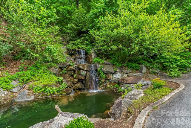 1620 North Haven Drive CC18, Black Mountain, NC 28711