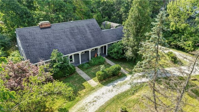 186 S Main Street, Hudson, OH 44236