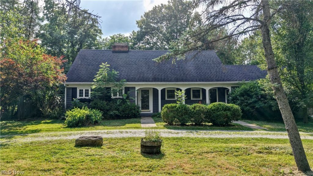 186 S Main Street, Hudson, OH 44236
