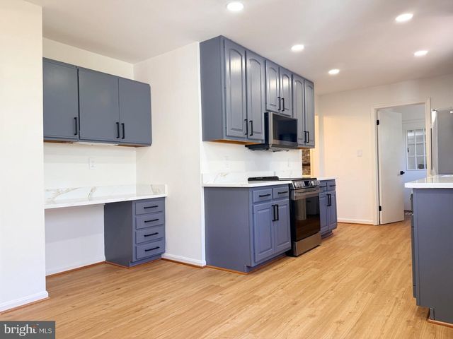 5400 ELLZEY DR, Fairfax, VA 22032