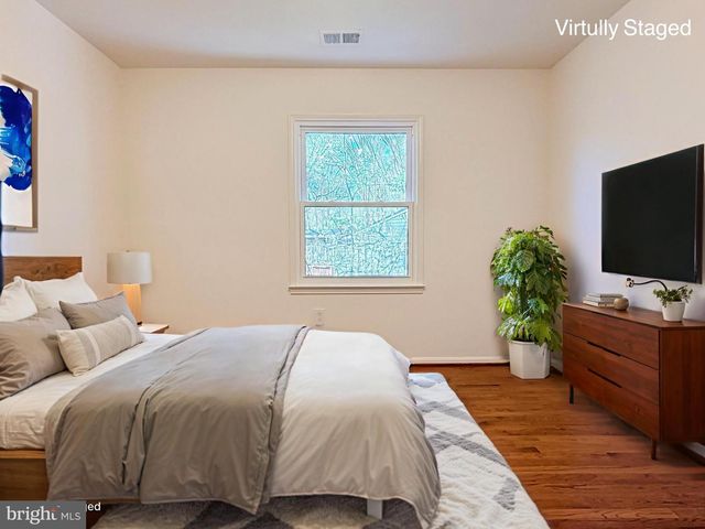 5400 ELLZEY DR, Fairfax, VA 22032