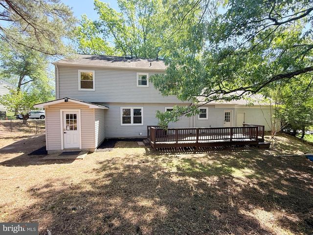5400 ELLZEY DR, Fairfax, VA 22032