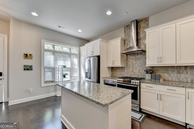 4245 Deming Circle, Sandy Springs, GA 30342