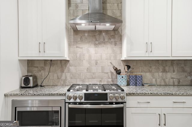 4245 Deming Circle, Sandy Springs, GA 30342