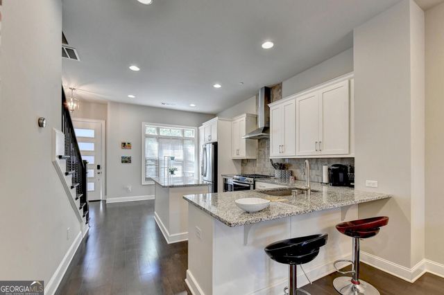 4245 Deming Circle, Sandy Springs, GA 30342