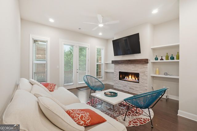 4245 Deming Circle, Sandy Springs, GA 30342