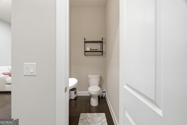 4245 Deming Circle, Sandy Springs, GA 30342