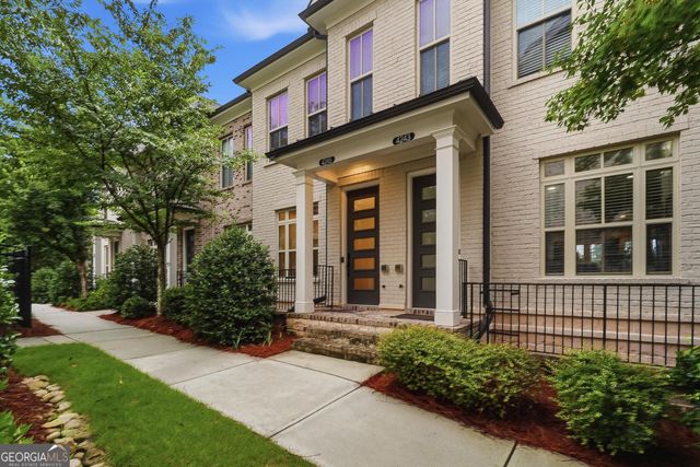 4245 Deming Circle, Sandy Springs, GA 30342