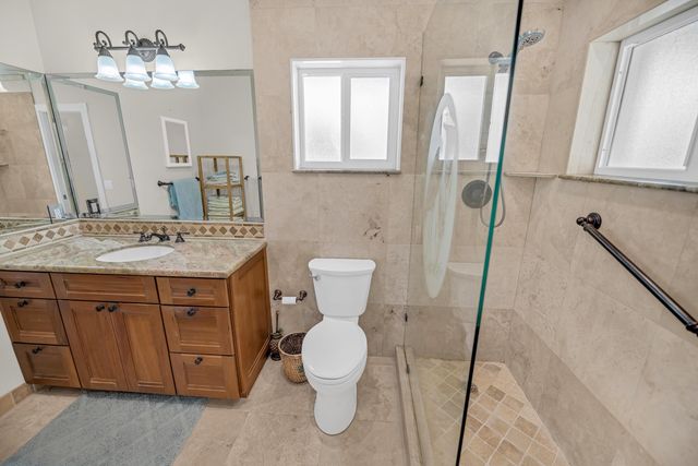 175 Galleon Road, Plantation Key, FL 33036