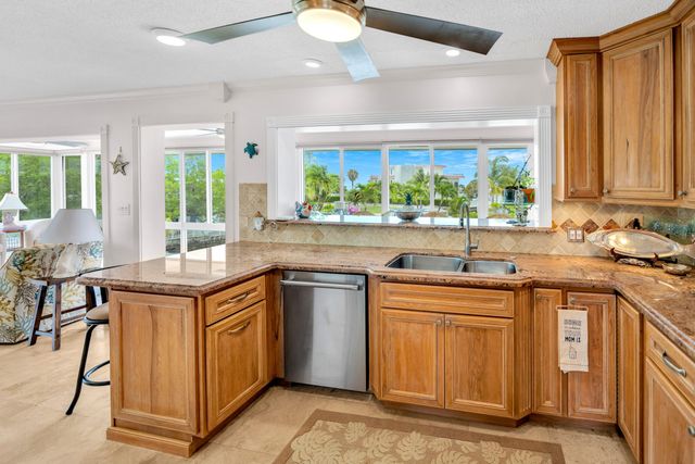 175 Galleon Road, Plantation Key, FL 33036