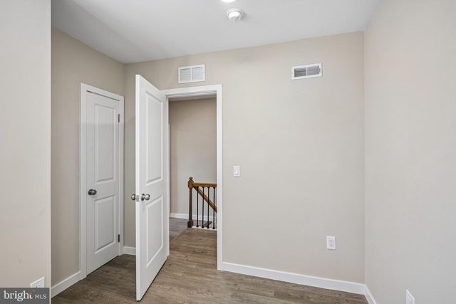 518 GREENWICH ST, Philadelphia, PA 19147