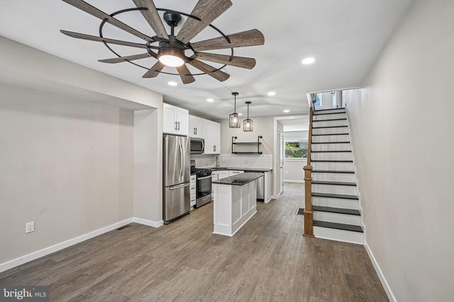 518 GREENWICH ST, Philadelphia, PA 19147