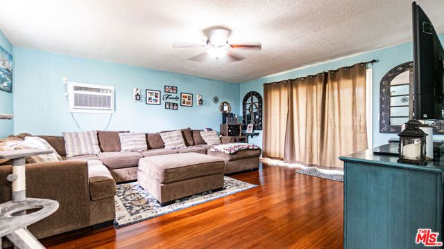 533 Doverdale Avenue, La Puente, CA 91744