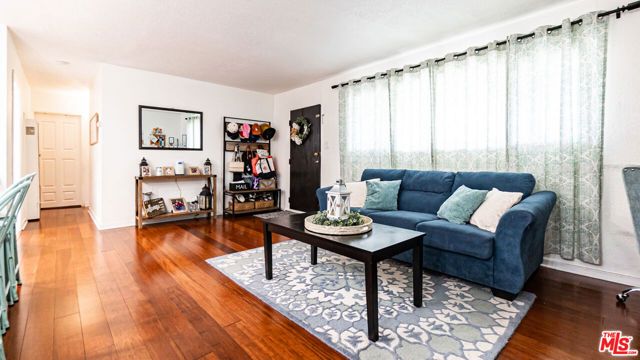533 Doverdale Avenue, La Puente, CA 91744