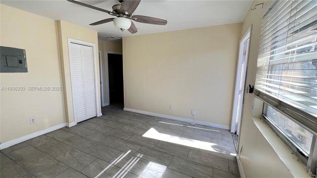 706 SW 4th Ter 4, Dania Beach, FL 33004