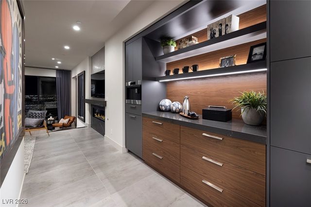 525 Overlook Rim Drive, Henderson, NV 89012