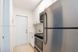 1450 SW 6th Street 4, Miami, FL 33135