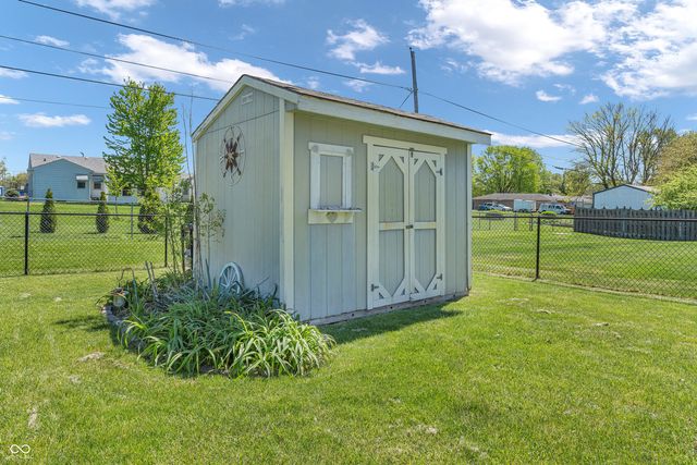 4103 Sungate Court, Indianapolis, IN 46239