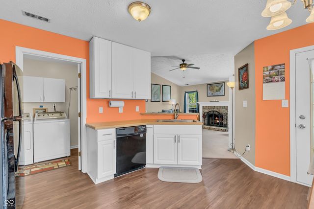 4103 Sungate Court, Indianapolis, IN 46239