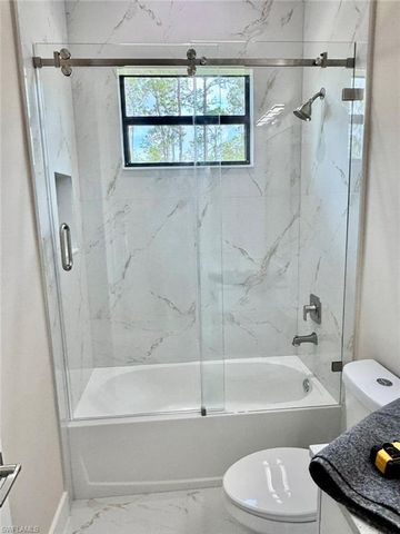 4447 6th AVE NE, Naples, FL 34120