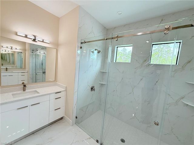 4447 6th AVE NE, Naples, FL 34120