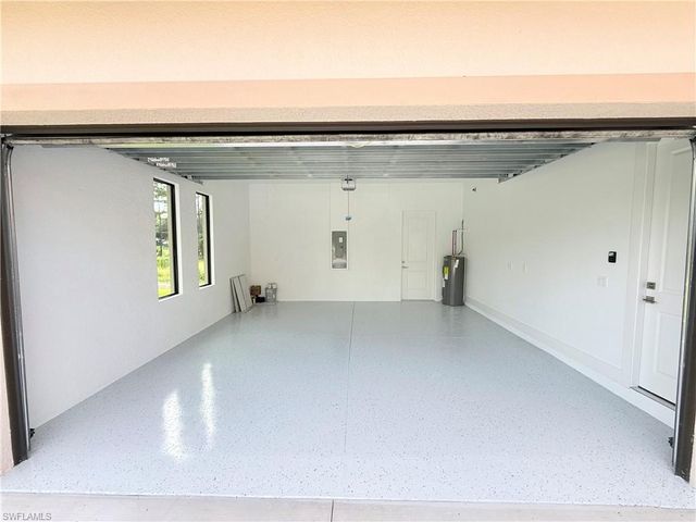 4447 6th AVE NE, Naples, FL 34120