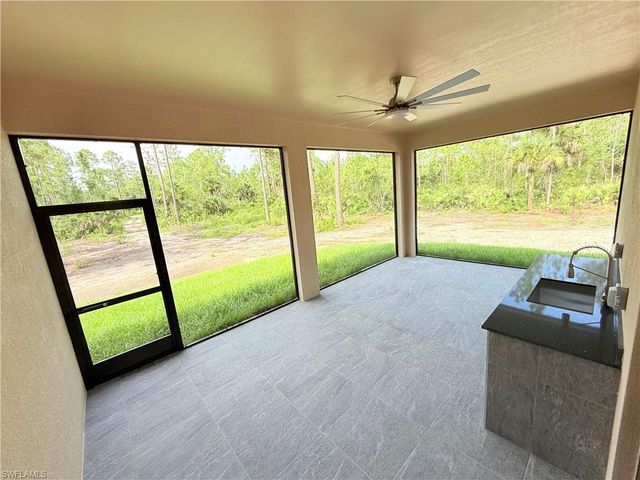 4447 6th AVE NE, Naples, FL 34120