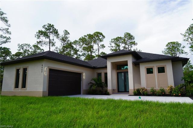 4447 6th AVE NE, Naples, FL 34120