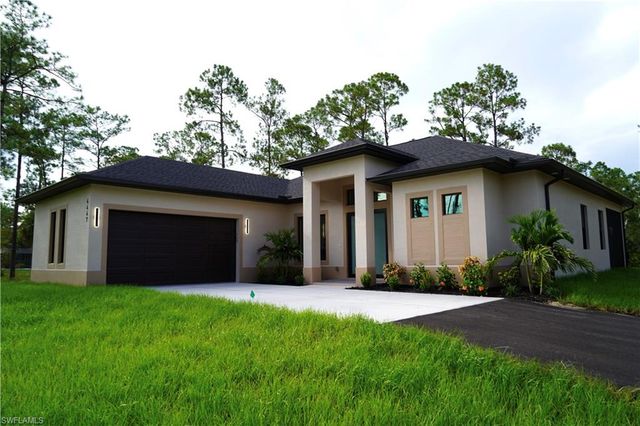 4447 6th AVE NE, Naples, FL 34120