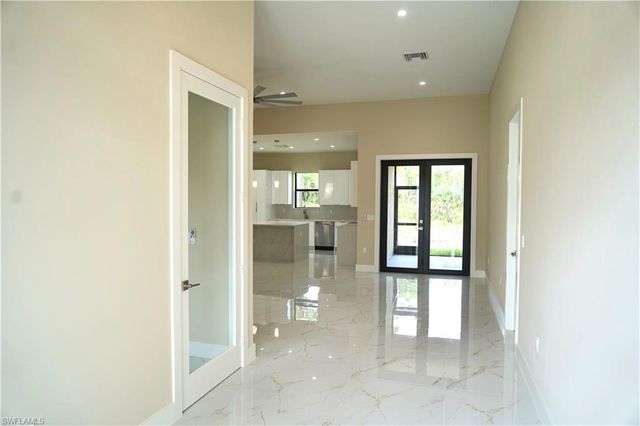 4447 6th AVE NE, Naples, FL 34120