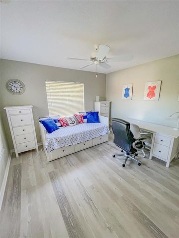 2137 DATE PALM WAY, Venice, FL 34292