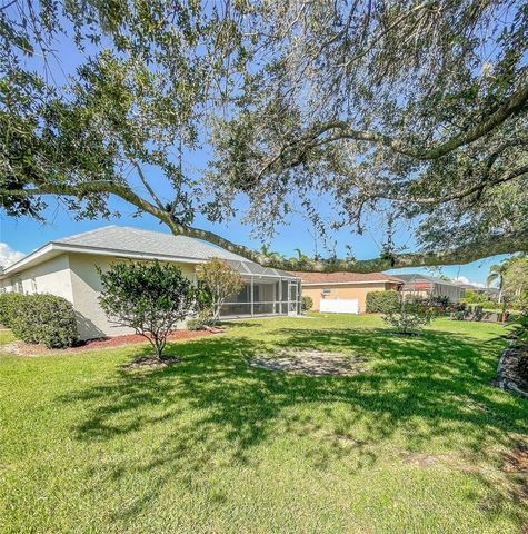 2137 DATE PALM WAY, Venice, FL 34292