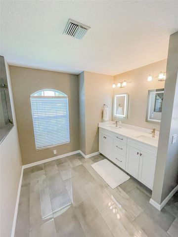 2137 DATE PALM WAY, Venice, FL 34292