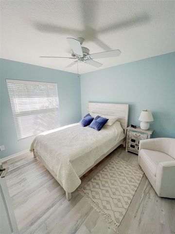 2137 DATE PALM WAY, Venice, FL 34292