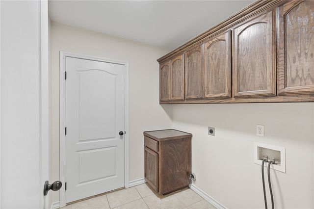 7430 Trail Creek Dr, Corpus Christi, TX 78414