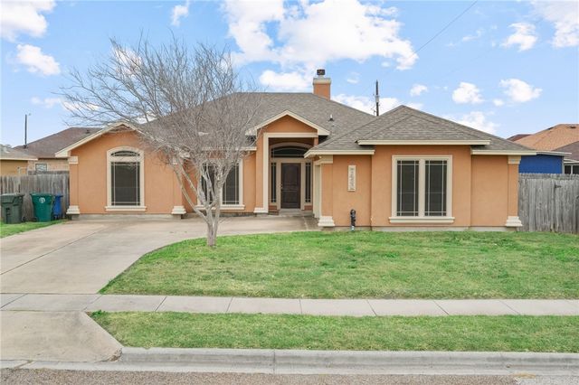 7430 Trail Creek Dr, Corpus Christi, TX 78414