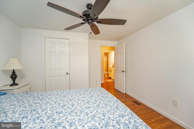 24 HOLLY CT, Mays Landing, NJ 08330