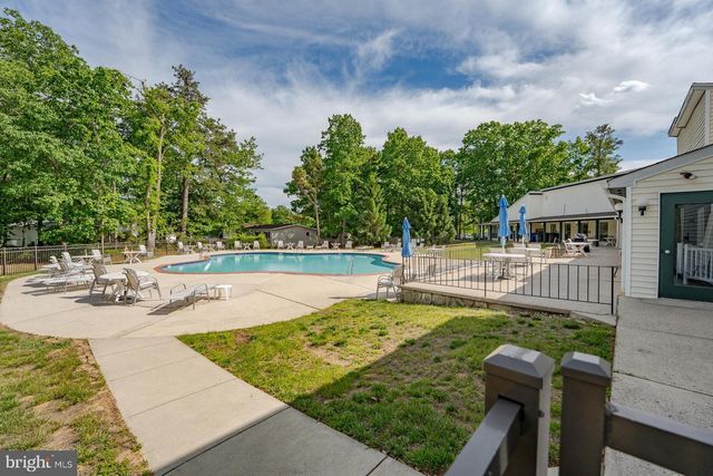 24 HOLLY CT, Mays Landing, NJ 08330