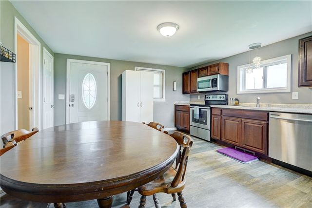 1393 Vroom Road, Ogden, NY 14559