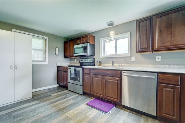 1393 Vroom Road, Ogden, NY 14559