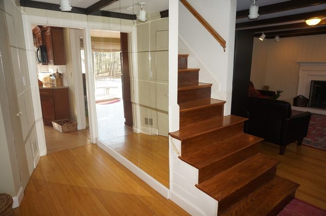 18 Pequot Road SF, Wayland, MA 01778