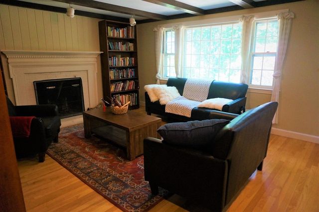 18 Pequot Road SF, Wayland, MA 01778