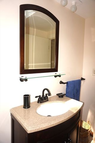 18 Pequot Road SF, Wayland, MA 01778