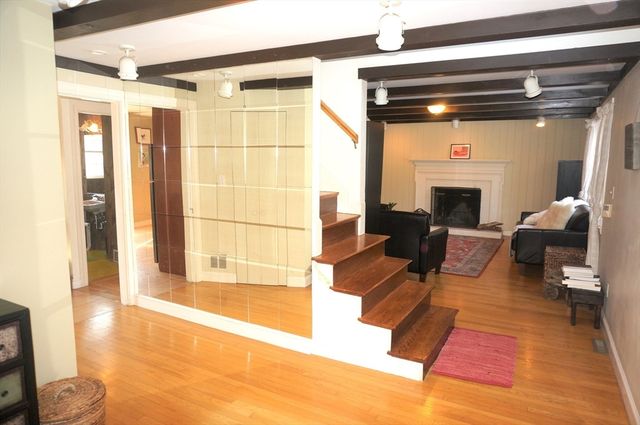 18 Pequot Road SF, Wayland, MA 01778