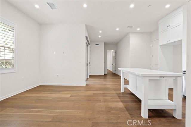 753 Spring Gdn, Irvine, CA 92618