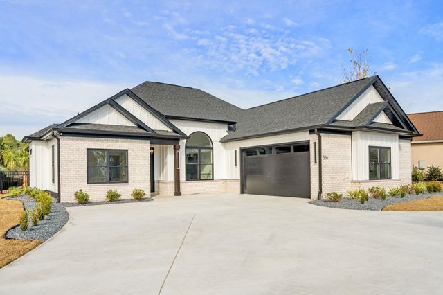 1513 Osage Dr., Myrtle Beach, SC 29579