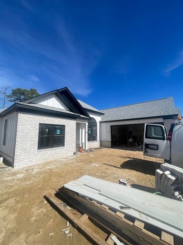 1513 Osage Dr., Myrtle Beach, SC 29579