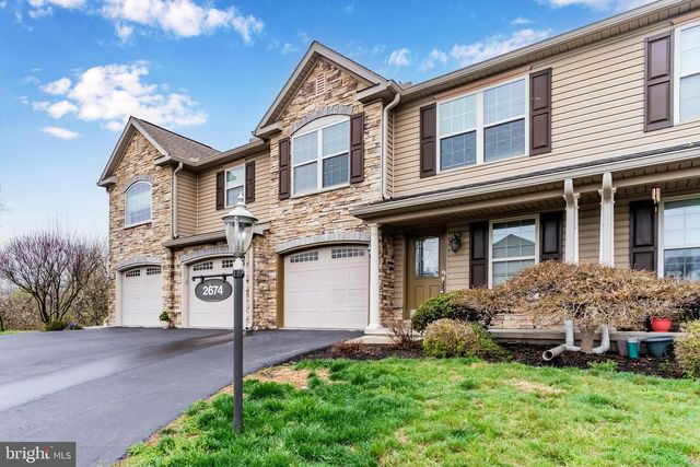 2674 GRACIE DR, Harrisburg, PA 17112